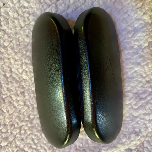 🔥Ray-Ban hardshell black eyeglass case🔥 - Picture 4 of 4